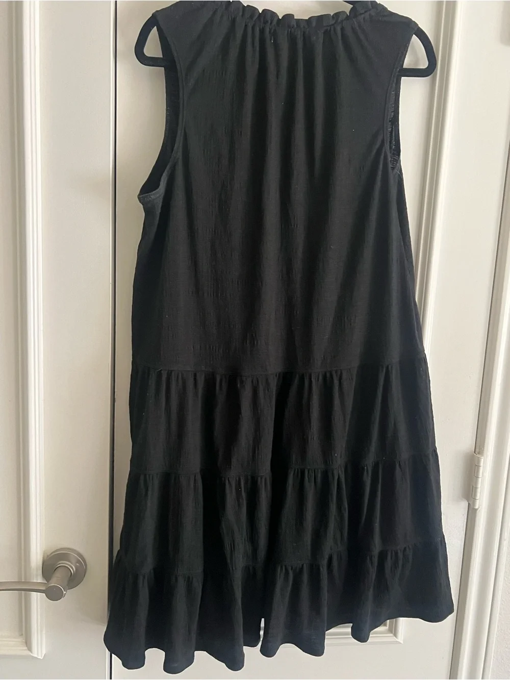 Max Studio Black Sleeveless Tiered Dress with Tie Detail - Picture 3 of 3